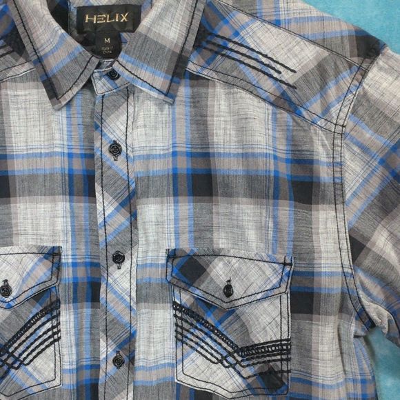 Helix Athletic Fit Plaid Short Sleeve Button Up Shirt, Men's, Size Medium - Picture 3 of 4